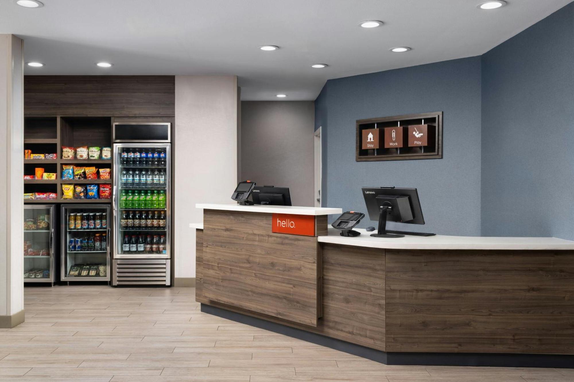 Towneplace Suites By Marriott Houston Hobby Airport Exterior photo
